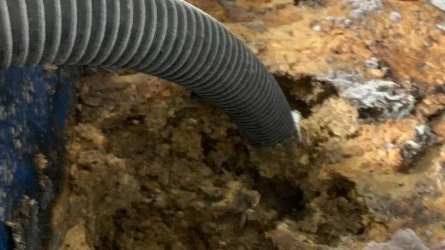 Comment se déroule l’intervention de vidange de fosse septique en Val-d'Oise (95) ?